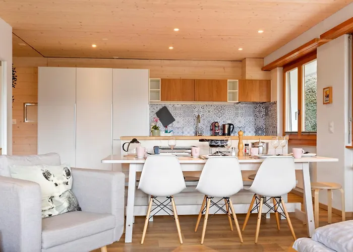 Avec Terrasse, Proche Du Centre * Кран-Монтана