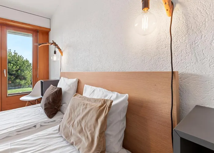 Appartement Avec Terrasse, Proche Du Centre *