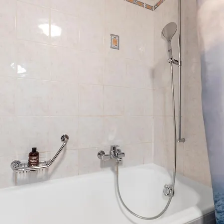 Avec Terrasse, Proche Du Centre Appartement Crans-Montana