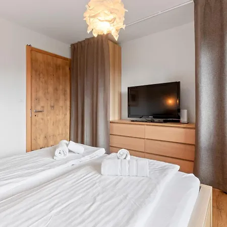 Appartement Avec Terrasse, Proche Du Centre Crans-Montana